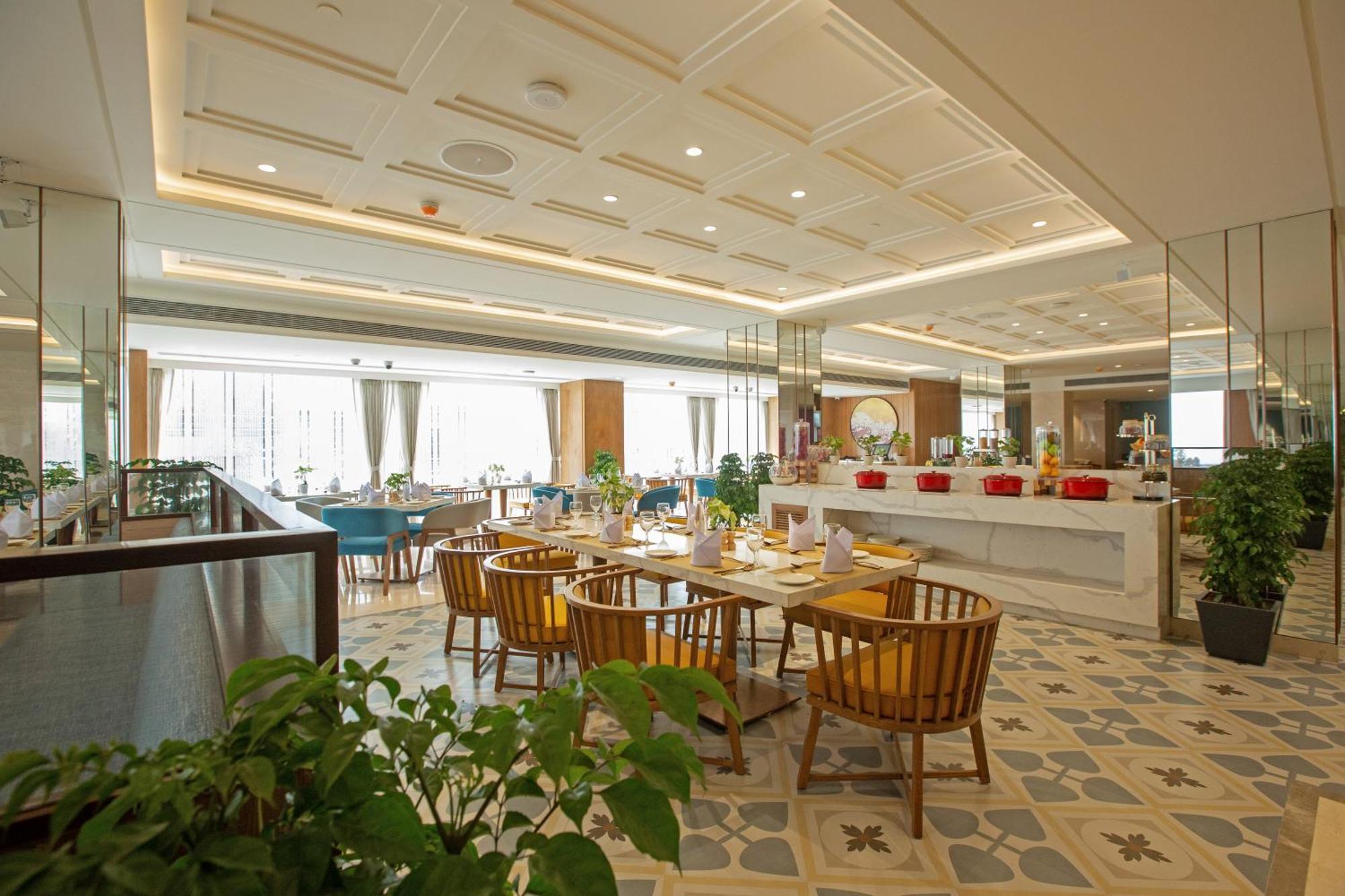 Arista By Ambition Hotel Гувахати Екстериор снимка